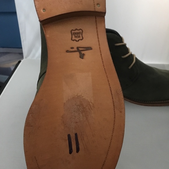 SHOES FOR MEN. - Picture 6 of 9